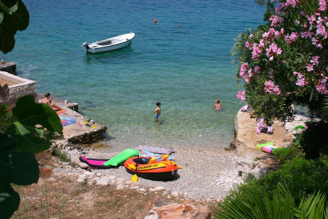Apartment Zastupac 8761A Hvar Town Luaran gambar