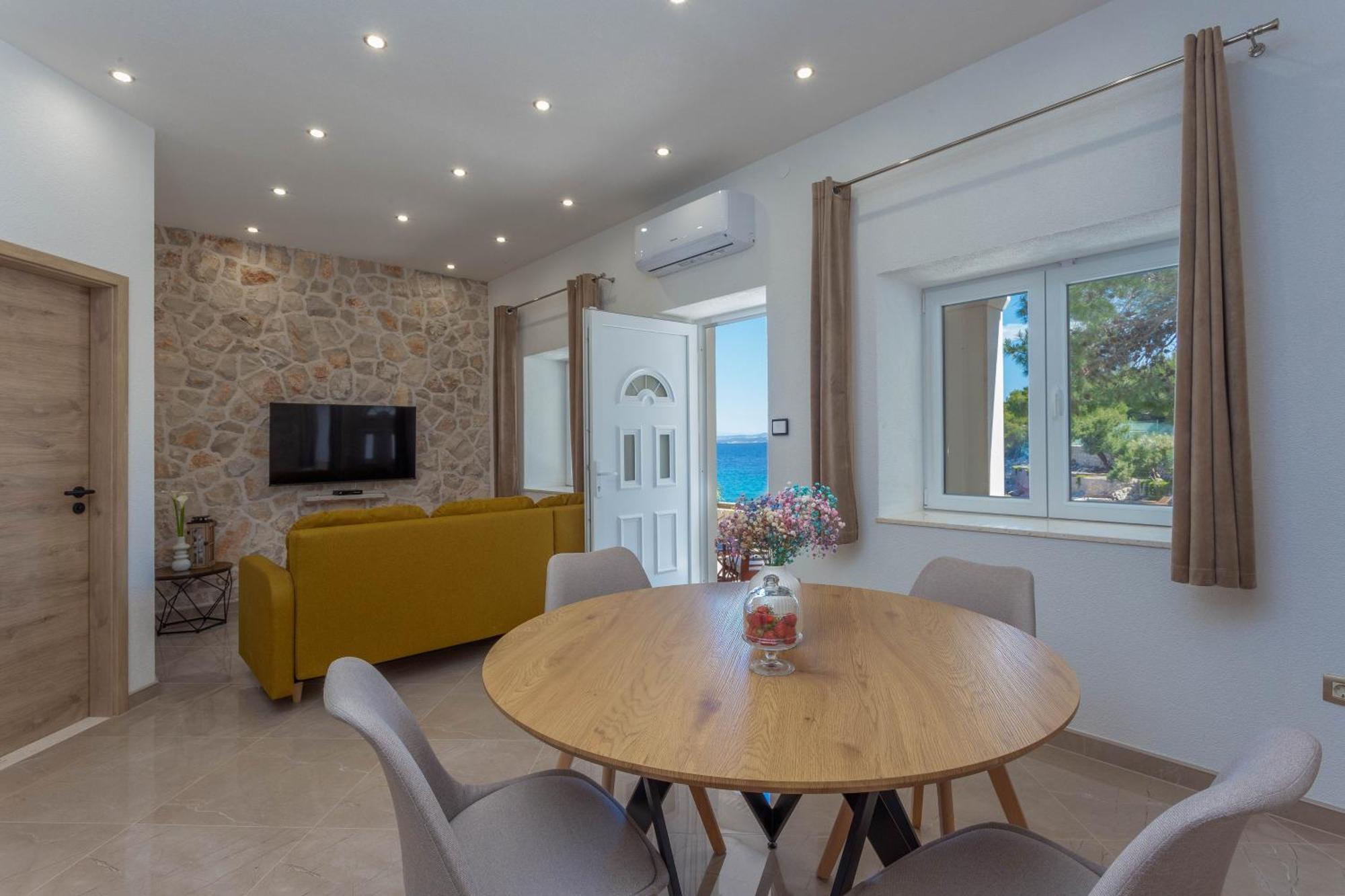 Apartment Zastupac 8761A Hvar Town Luaran gambar