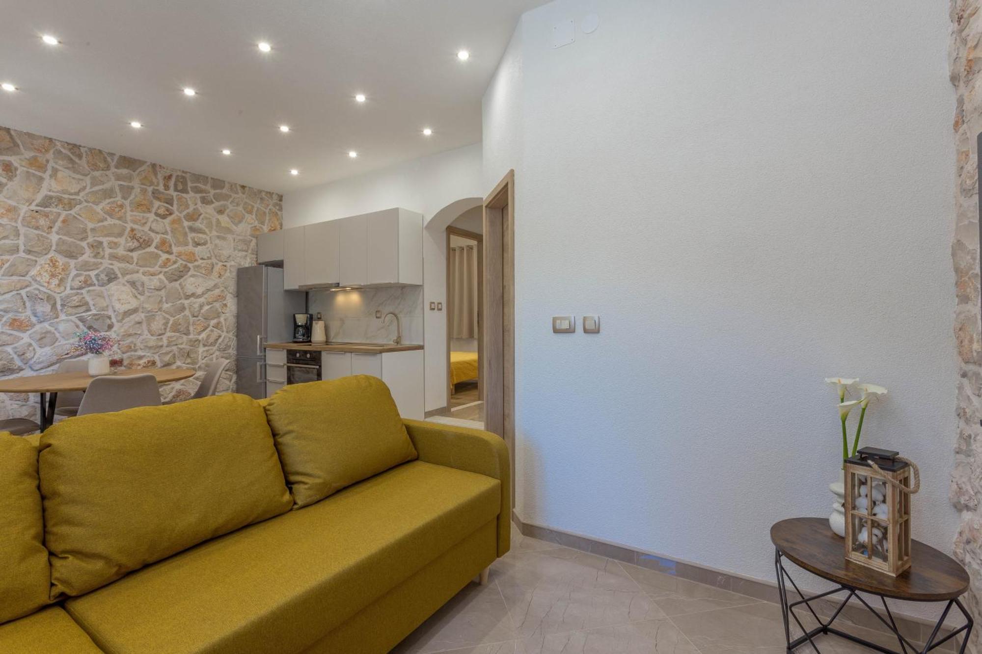 Apartment Zastupac 8761A Hvar Town Luaran gambar